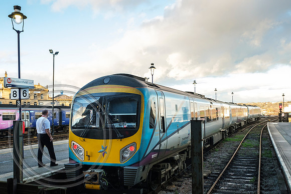 185133 2J67 Huddersfield 09122018 - DSCF0270