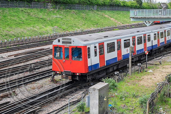 7037 045 Acton Town 25042015