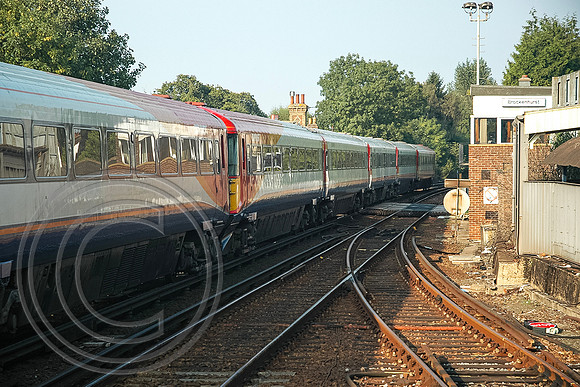 Class 442 Brockenhurst 05092004 - DSC_0017