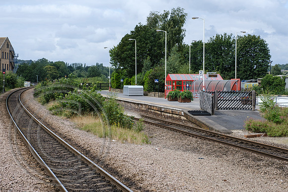 Platforms 1 and 2 Mirfield 20082019 - DSCF4347