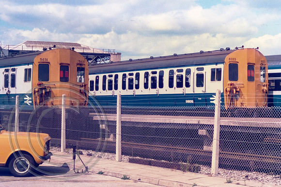 5431+6333 London Bridge 23081986
