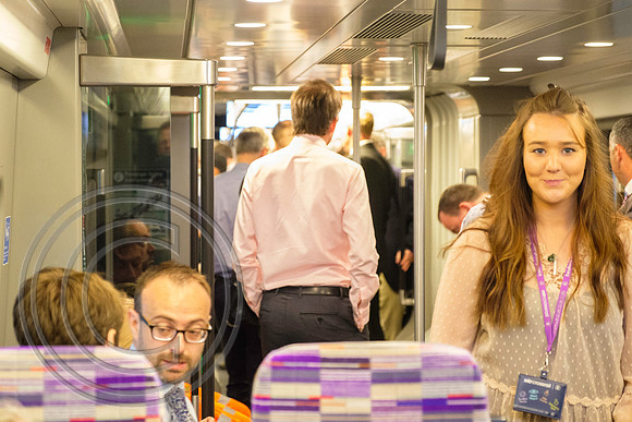 Passengers London Liverpool Street 22062017 - DSCF8431