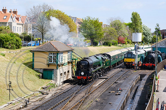 34028 2N12 Swanage 05052022 - DSCF4206