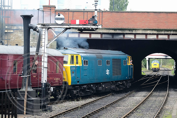 D7076 2E37 Bury Bolton St 23092017 - DSCF0310
