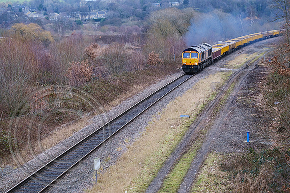 66756 6G86 Colne Bridge 29012023 - DSCF0459