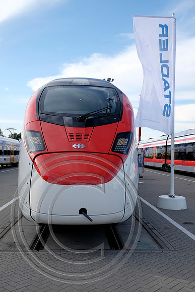 OBB 501 001-6 Stadler InnoTrans 19092016 DSF3814