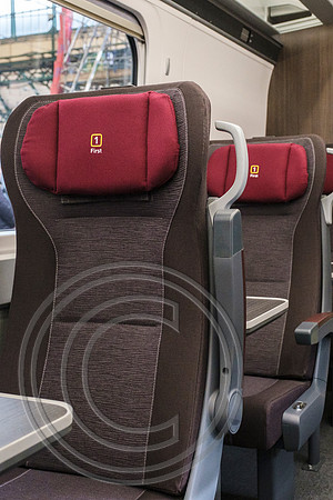 802202 first class interior - DSCF1568
