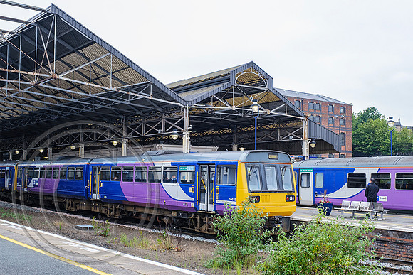 142024 2W02 Huddersfield 28062019 - DSCF3517