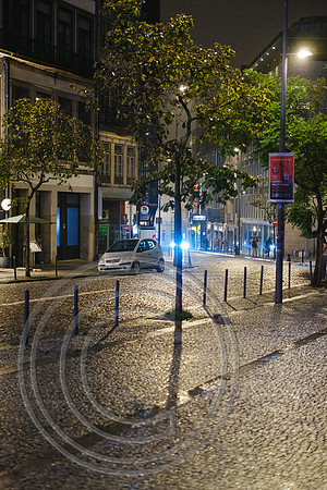Rain and nightime at Rua de Sá da Bandeira Porto 08092026 - DSCF3180