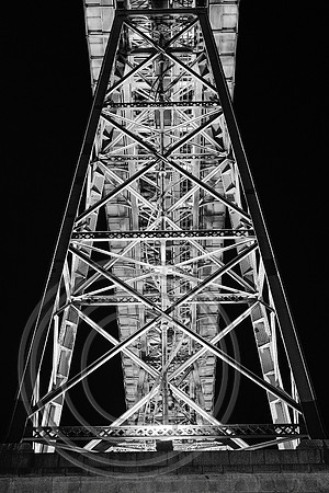 Dom Luís I Bridge Porto 06092026 B&W SFx - DSCF2991