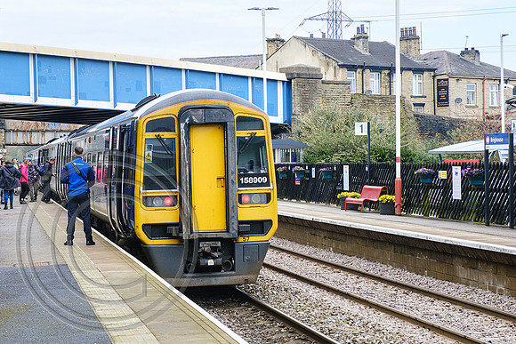 158909+158794 2I10 Brighouse 15042023 - DSCF0606