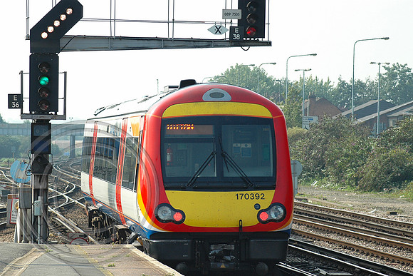 170392 Eastleigh 06092004 - DSC_0010
