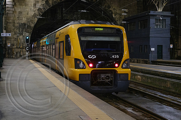 3420 15757 São Bento railway station Porto 08092026 - DSCF3173
