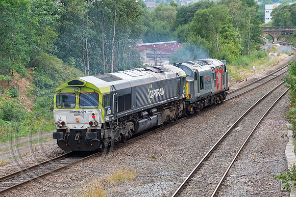 37611+66999 0Z43 Colne Bridge 20082018 - DSCF5758