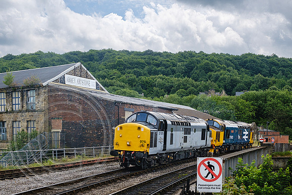 37075+37403 Keighley 23062023 - DSCF1226