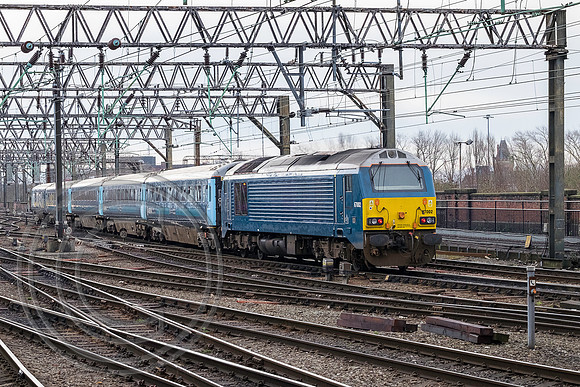 67002 5D34 Manchester Piccadilly 01042016