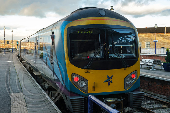 185133 2J67 Huddersfield 09122018 - DSCF0271