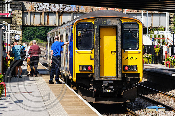 150205 2W10 Brighouse 26072023 - DSCF7035