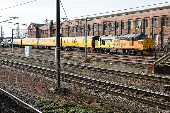 37219+PLPR+37610 Doncaster West Yard 12022019 - DSCF1170