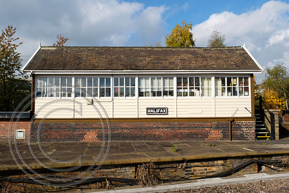 Halifax signal box 26102016 - DSCF4470