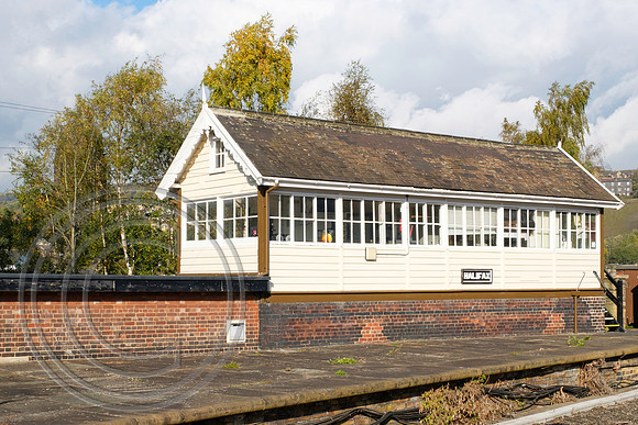 Halifax signal box 26102016 - DSCF4467