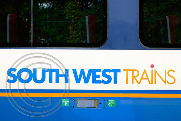 South West Trains branding on 444008 Brockenhurst 17042017 - DSF4203