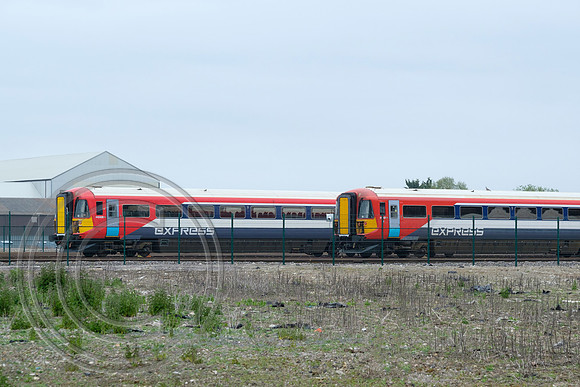 Stored 442s at Potter Logistics Ely 03052017 - DSCF7363