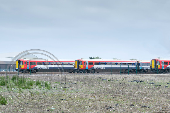 Stored 442s at Potter Logistics Ely 03052017 - DSCF7362