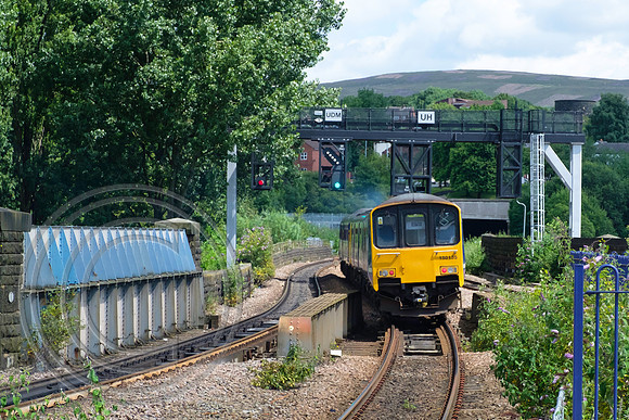 150135 2T82 Stalybridge 12072017 - DSCF9166