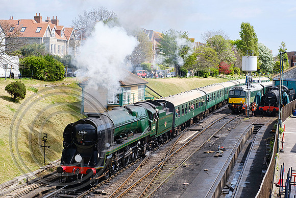 34028 2N12 Swanage 05052022 - DSCF4209