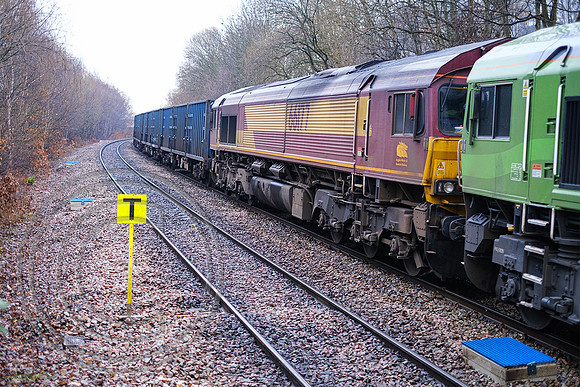66004+66177 6M16 Brighouse 22122022 - DSCF5835