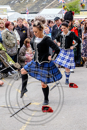Bradford Pipe Band Haworth 1940s Weekend 14052016 2