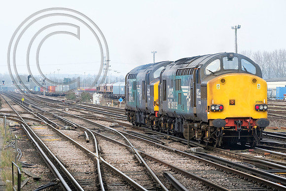 37059+37069 0Z38 Eastleigh 25032018 - DSCF2484