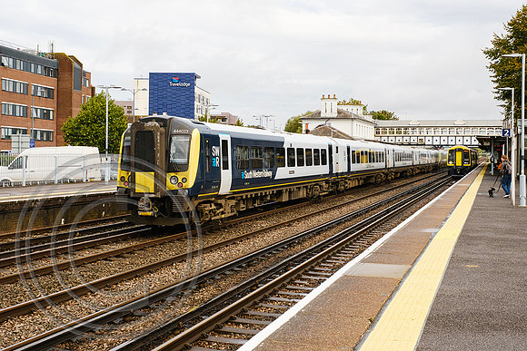 444023+444031 1W52 Eastleigh 26092023 - DSCF7349