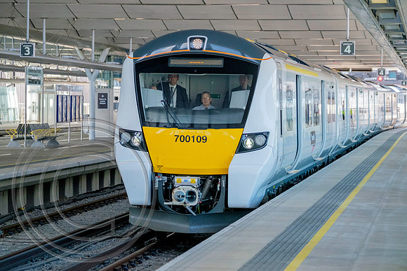 700109 5Z53 Blackfriars 24052016