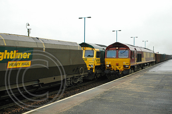 66560 + 66119 Barnetby 15052006 - DSC_0005