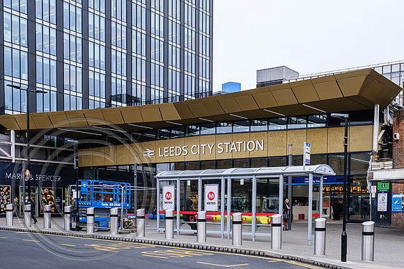 City Station Entrance Leeds 30012020 - DSCF6592