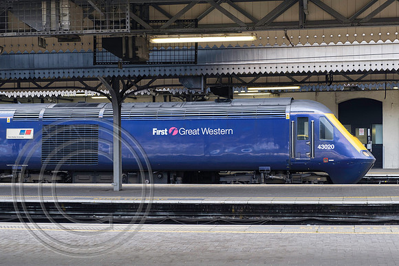 5589 - 43020 1G38 Paddington 16022017
