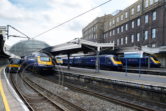5591 - HST line up Paddington 16022017