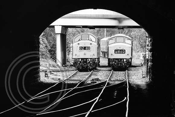 40145 + 45108 1J62 Bury EL Tunnel 23092017 - DSCF0301 - B&W