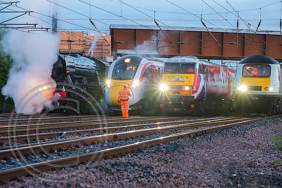 HST 43238 moves into position at Tollerton Jn 23042017 - DSCF7170