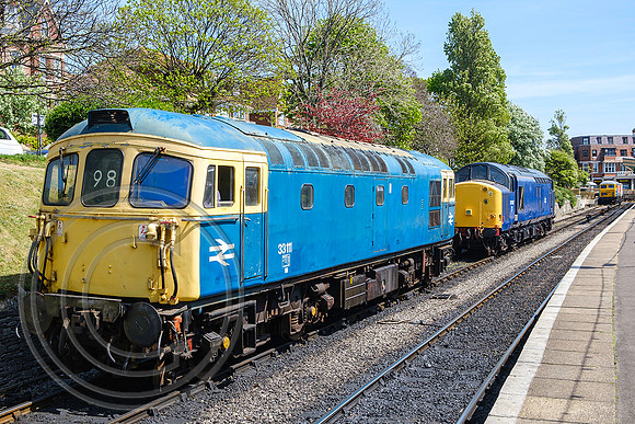33111 + 37067 + 69004 Swanage 06052022 - DSCF8542