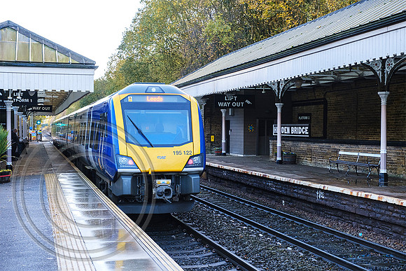 195122 1J08 Hebden Bridge 04112020 - DSCF0103