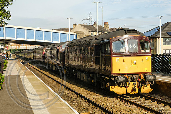 33207+37706 1Z24 Brighouse 27082020 - DSCF8102