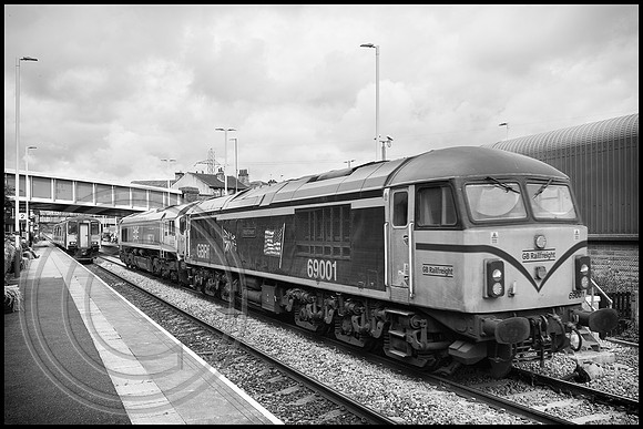 69001+66734 0E02 Brighouse 25072024 B&W Sfx - DSCF1088
