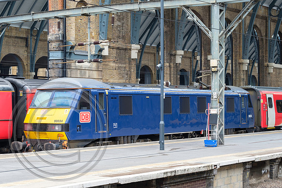 90034 1B86 London Kings Cross 22062017 - DSCF8498