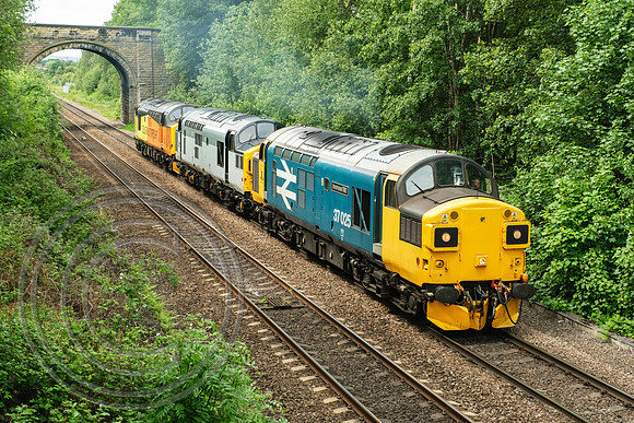 37025+37075+37521 0Z75 Oakenshaw Jn 03062019 - DSCF3238