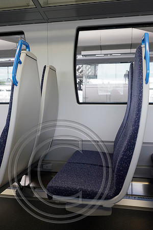 11 - Standard seating