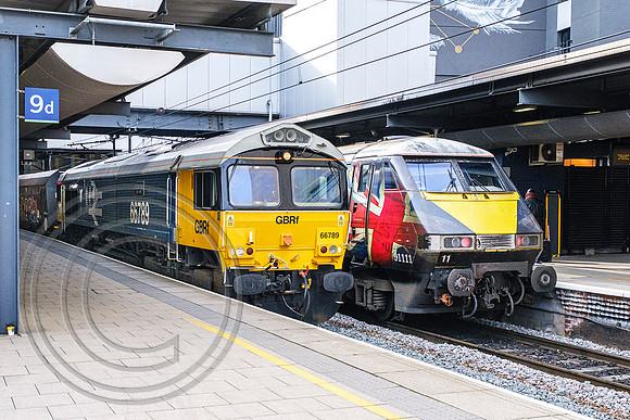 66789 6D64 Leeds 16032020 - DSCF7094