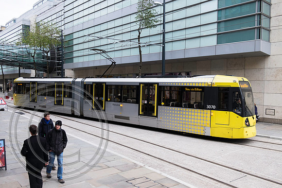 4 - Metrolink 2CC Exchange Square tram stop 09122015 4